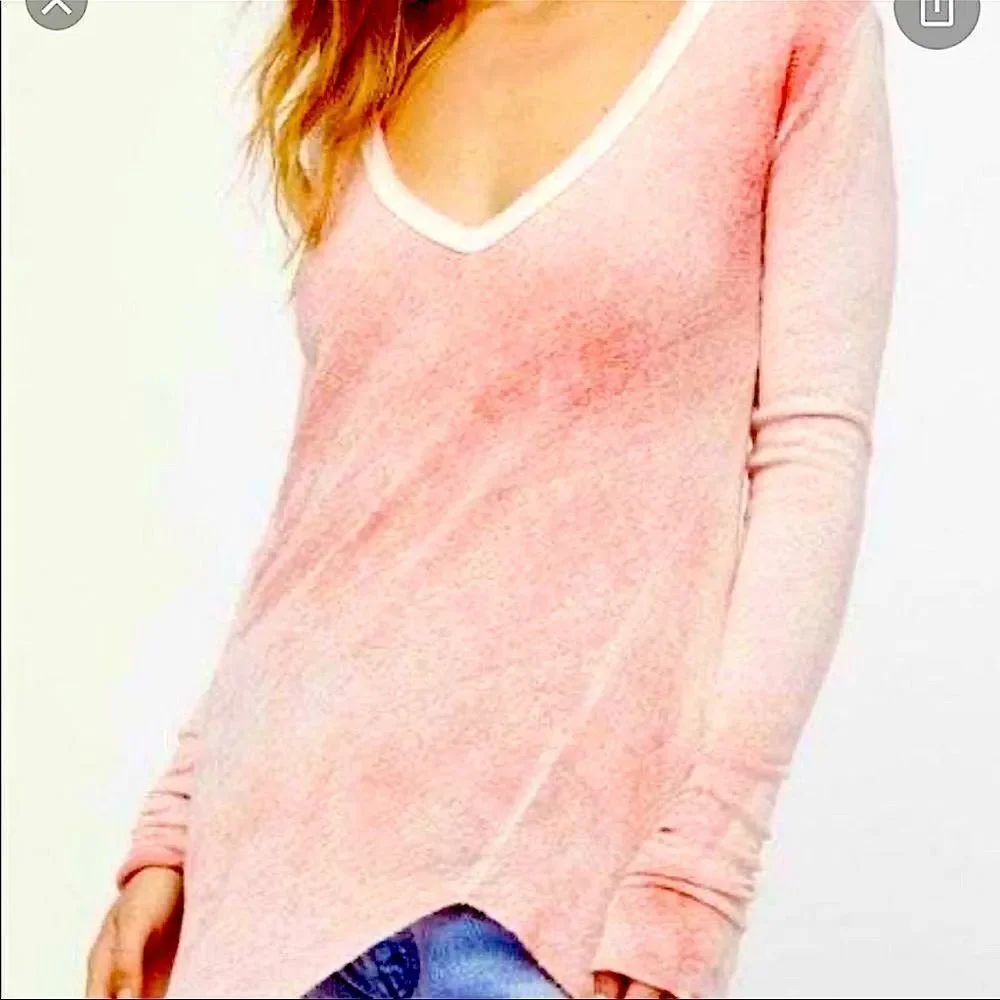 Free People We the Free Long Sleeve Peachy Salmon Color Tunic Tee NWOT Small